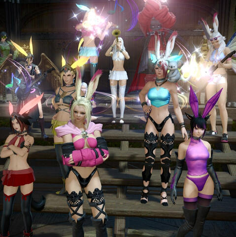 Rikki Phoxx - Musician